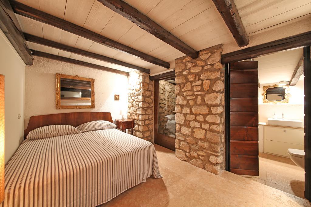 Dei Rosmarini Villa *